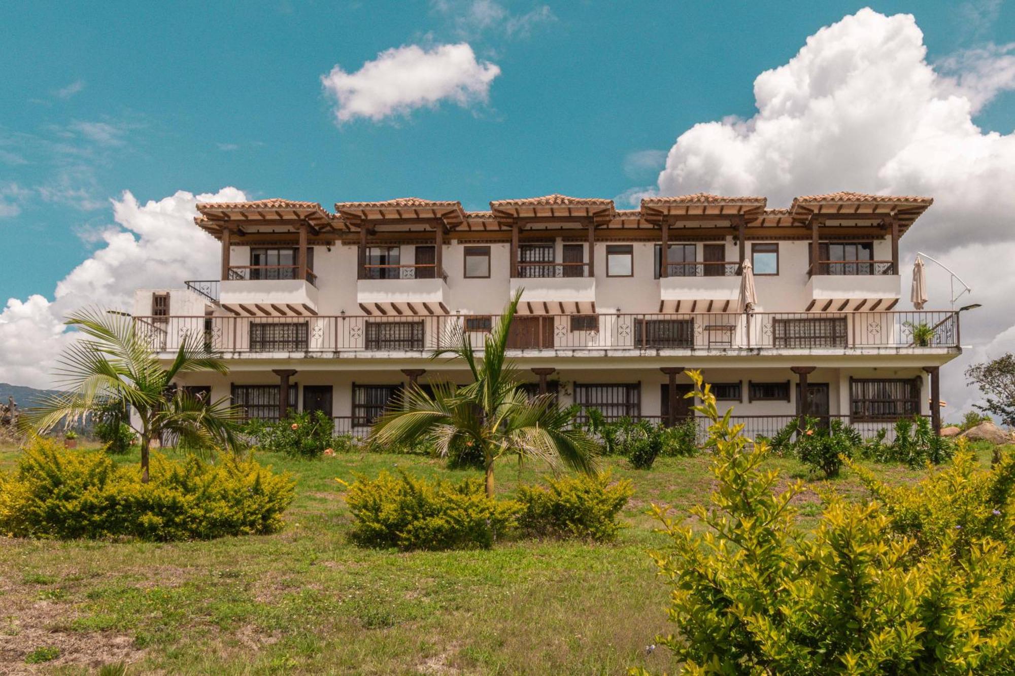 Artemisa Hotel Santa Sofía Exteriör bild